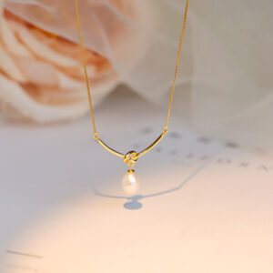 S925 freshwater pearl luxury women bone chain smile necklace